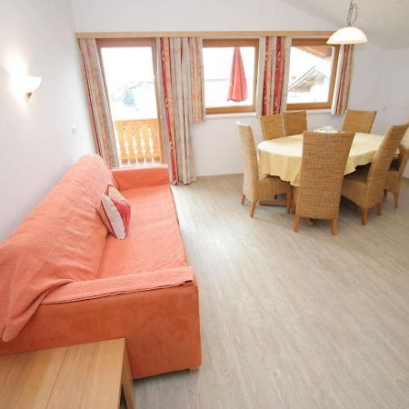 Spacious Holiday Flat Close To The Ski Area Uderns Zewnętrze zdjęcie
