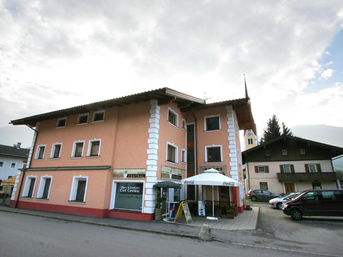 Spacious Holiday Flat Close To The Ski Area Uderns Zewnętrze zdjęcie