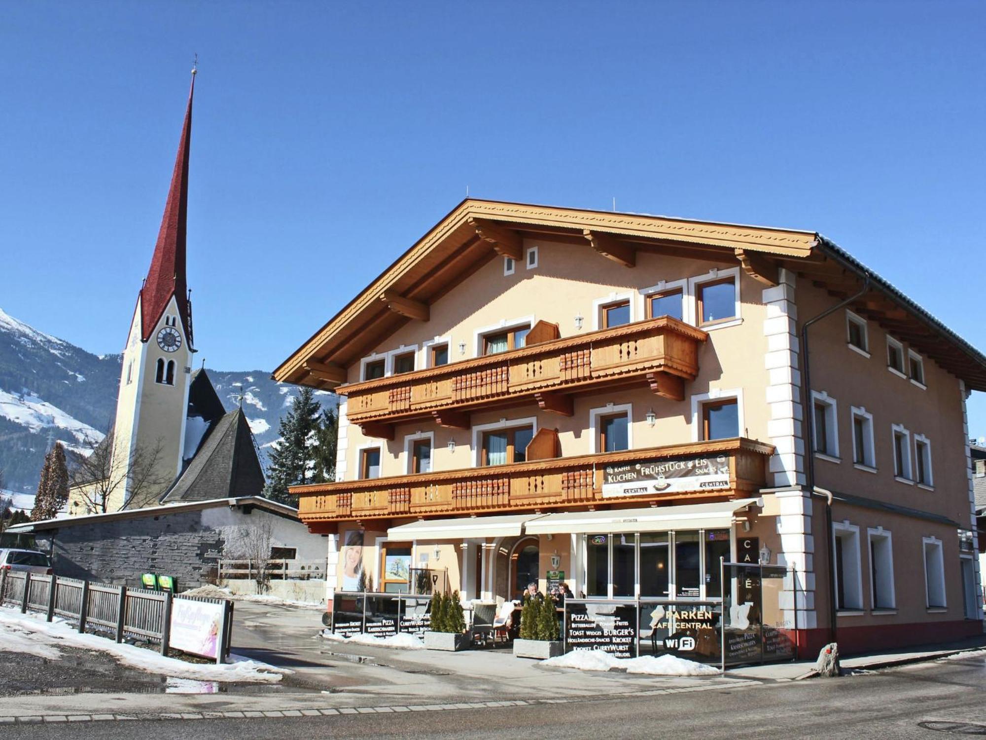 Spacious Holiday Flat Close To The Ski Area Uderns Zewnętrze zdjęcie