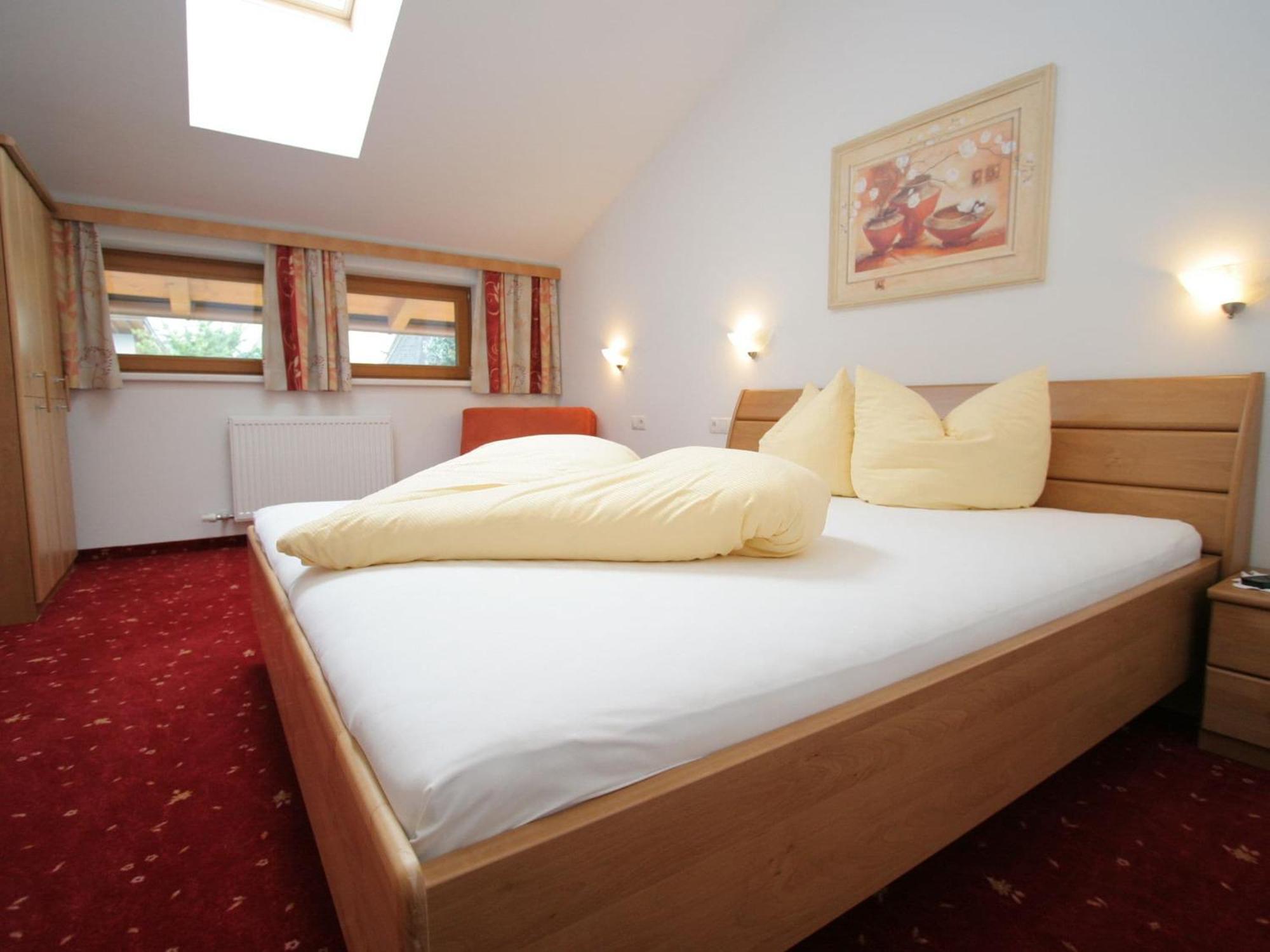 Spacious Holiday Flat Close To The Ski Area Uderns Zewnętrze zdjęcie