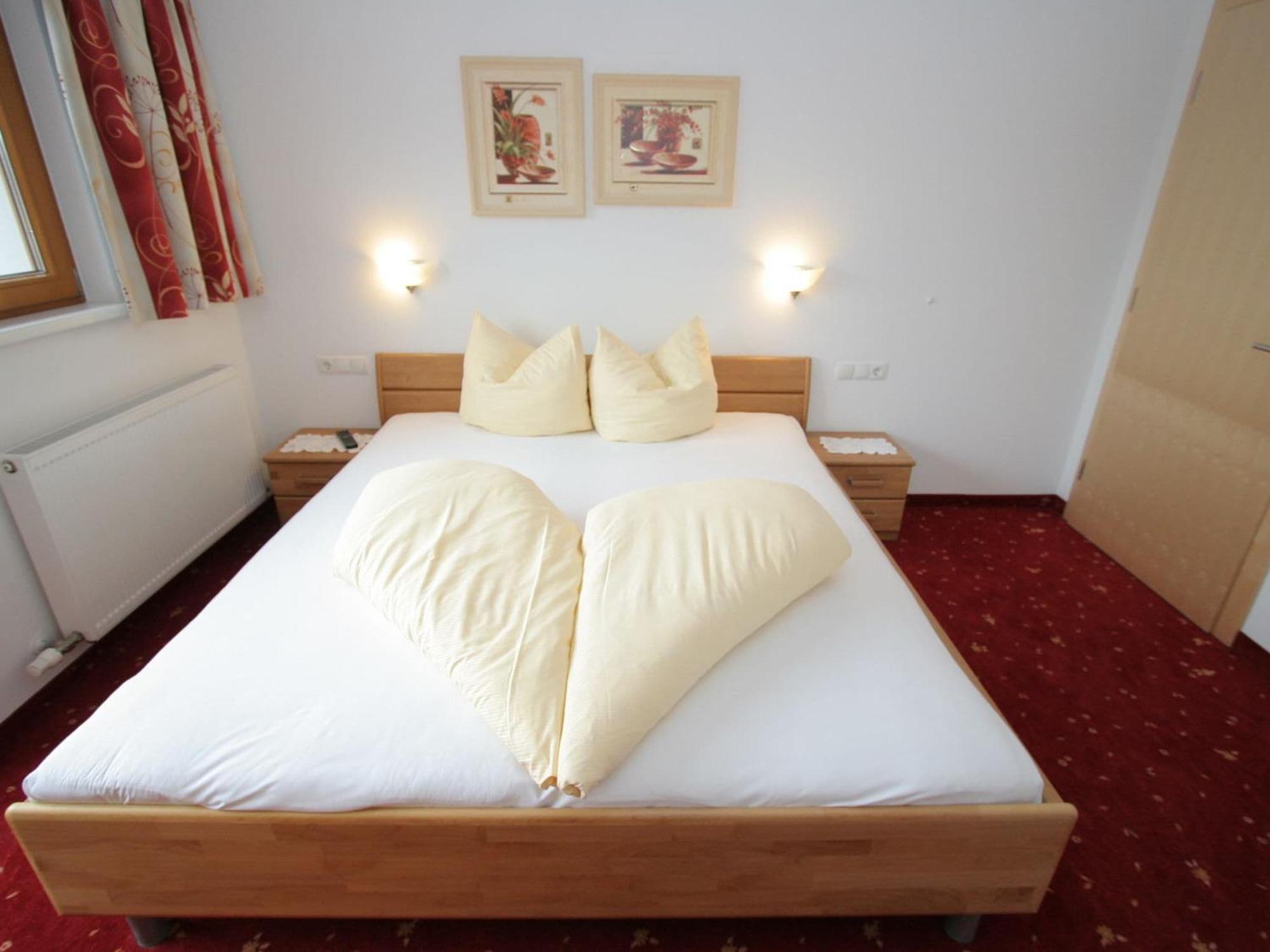 Spacious Holiday Flat Close To The Ski Area Uderns Zewnętrze zdjęcie
